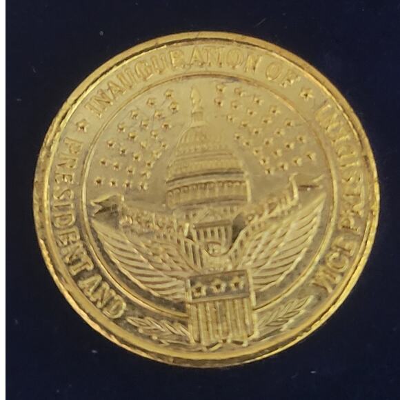 One boxed set of 7 gold filled commemorative blazer buttons NWT a - Picture 8 of 10